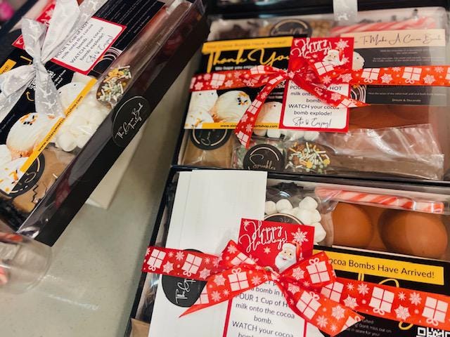 Christmas Hot Cocoa Bomb DIY Kit